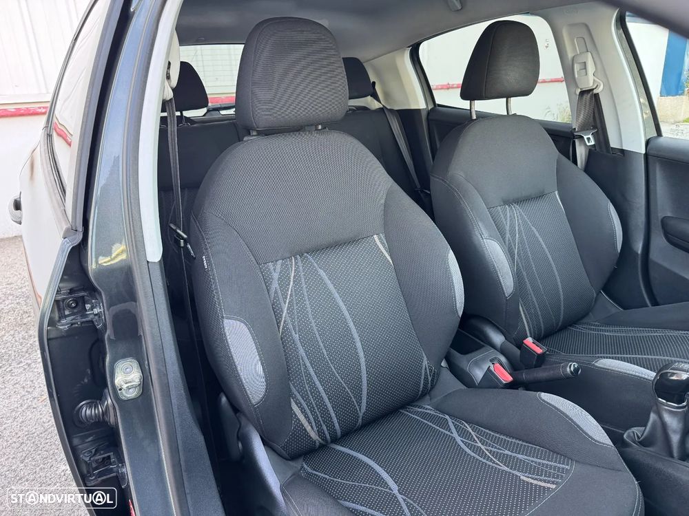 Peugeot 208 1.4 HDi - 16