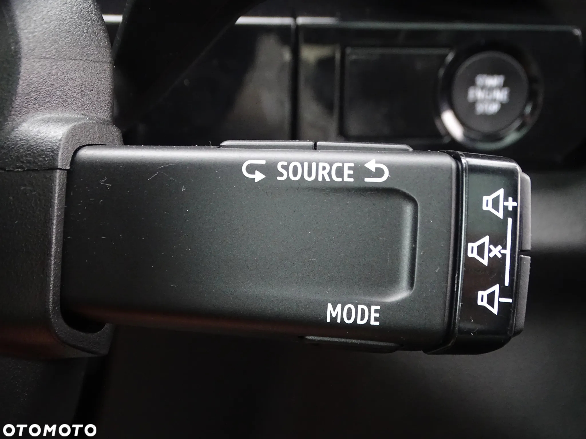 Renault Austral E-Tech Full Hybrid 200 Iconic Esprit Alpine - 12