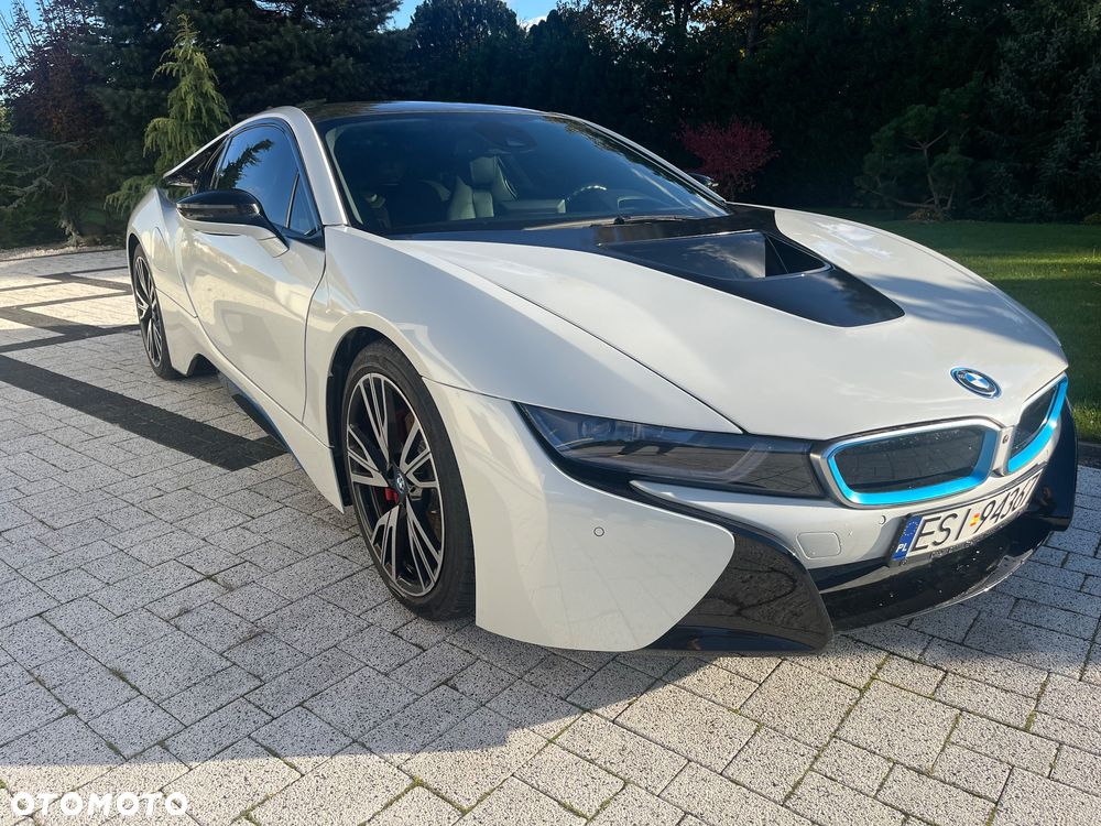 BMW i8 - 1