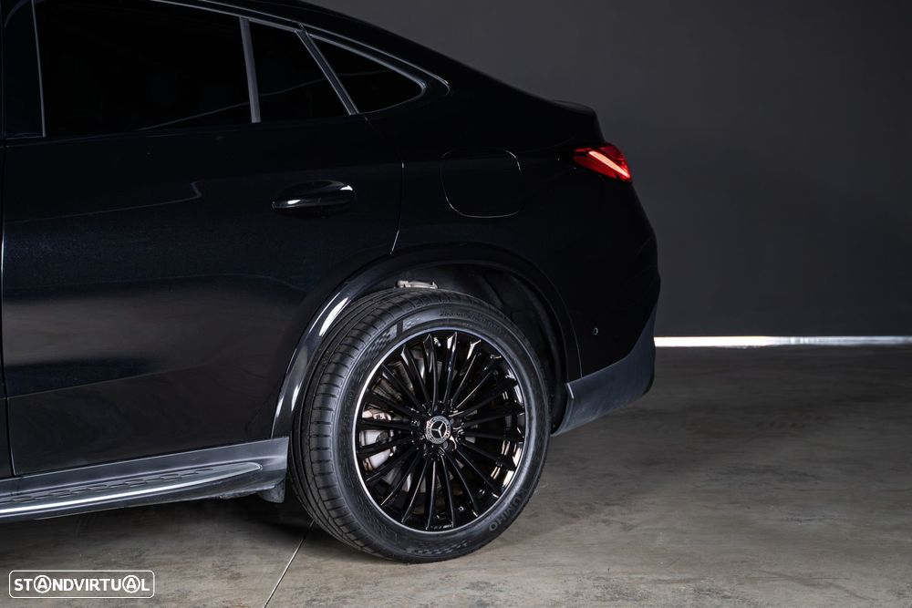 Mercedes-Benz GLC 300 de Coupe 4Matic - 10