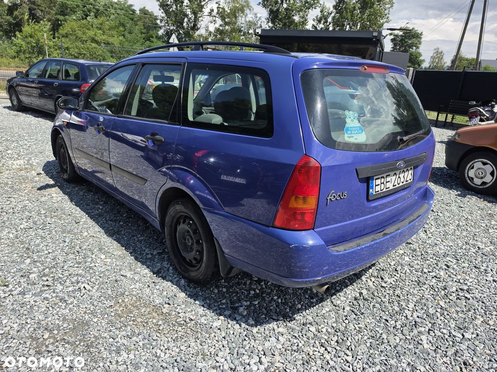 Ford Focus - 3