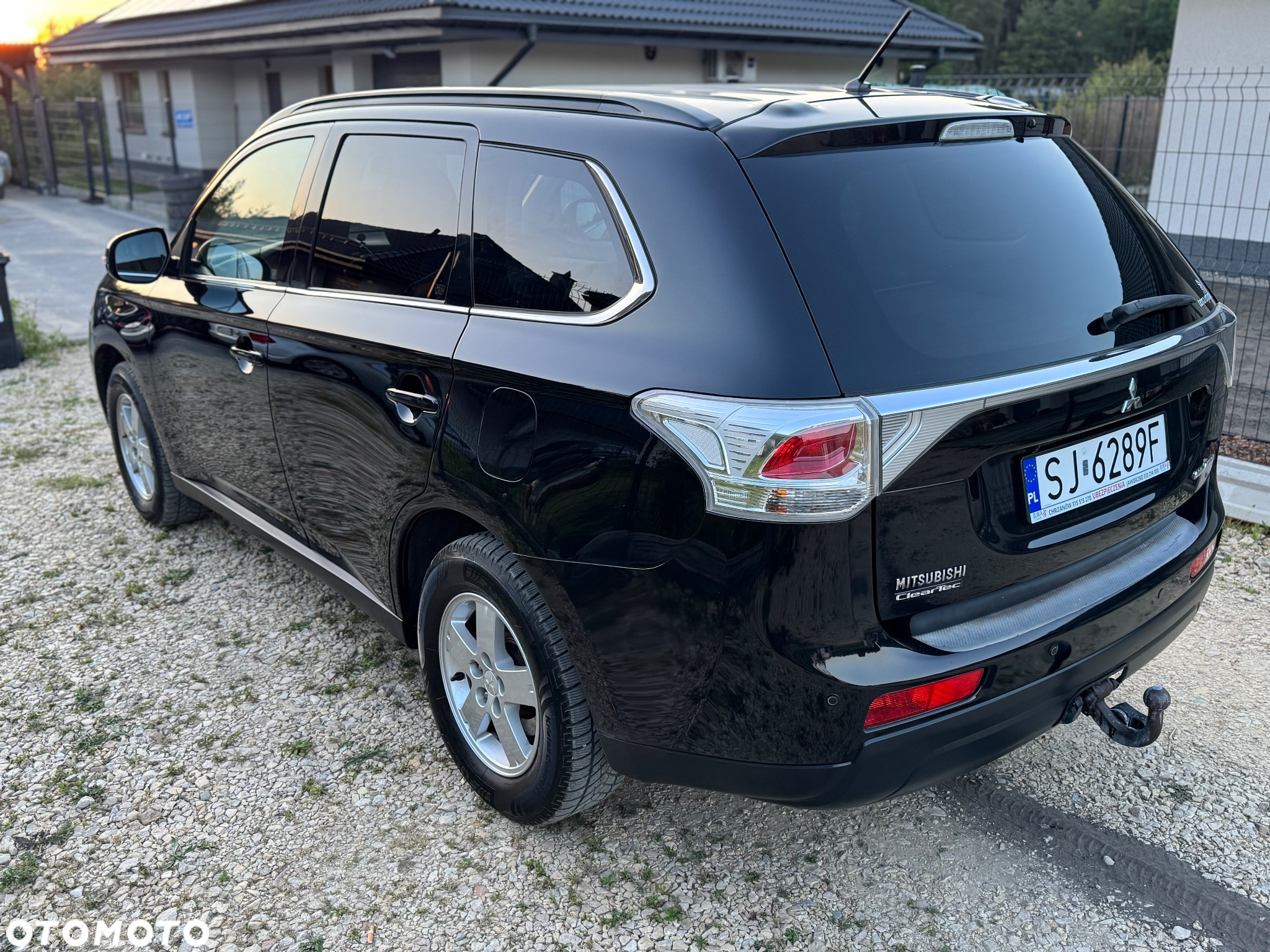 Mitsubishi Outlander 2.0 Intense 2WD - 8