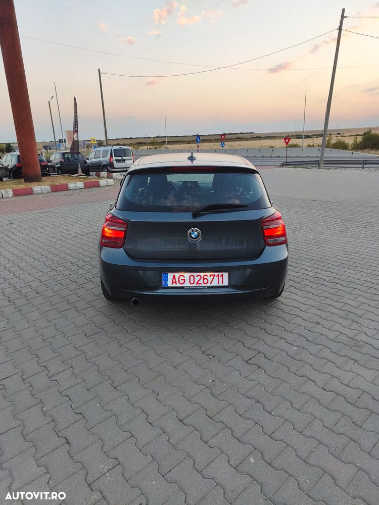 BMW Seria 1 118d Sport Line - 10