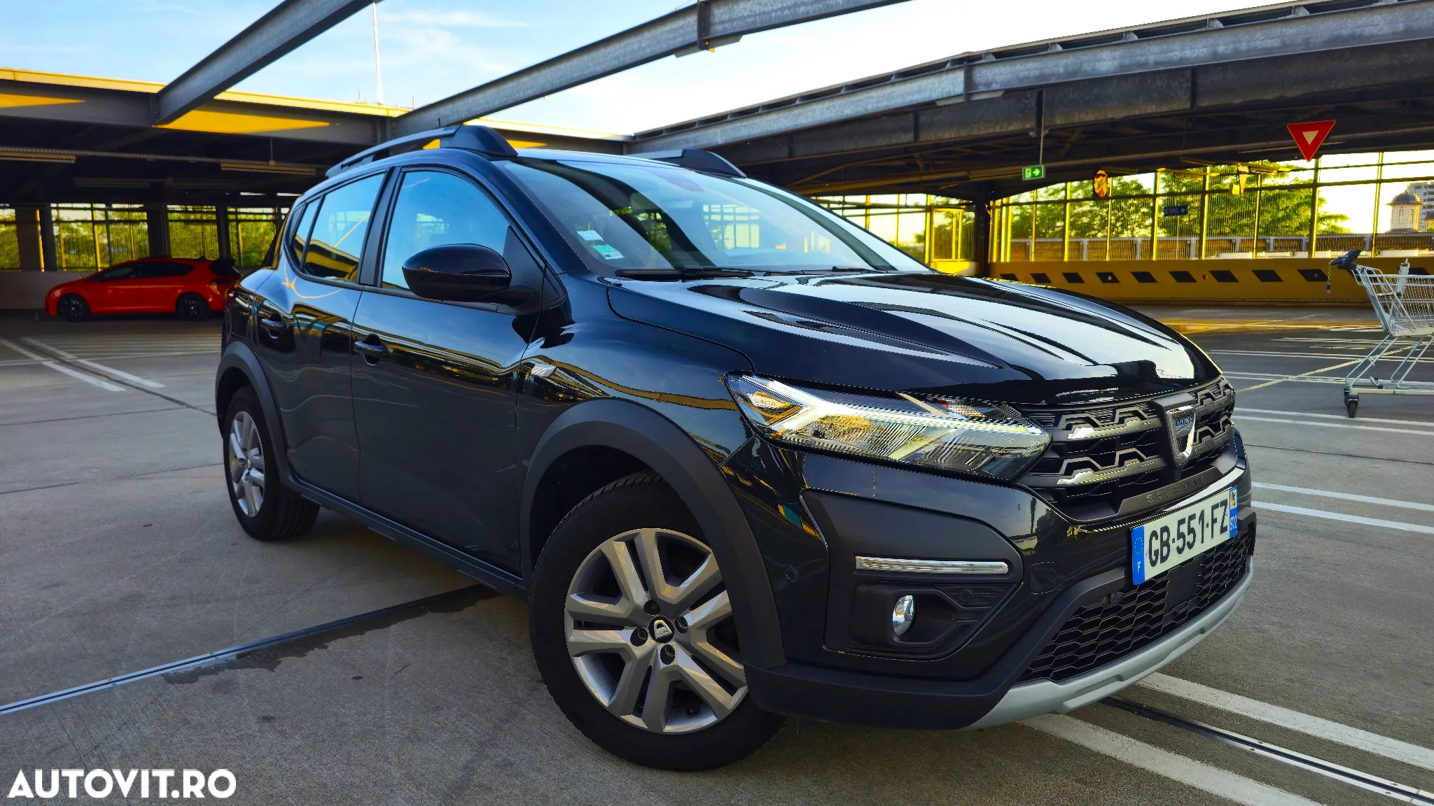 Dacia Sandero Stepway ECO-G 100 MT6 Comfort - 4