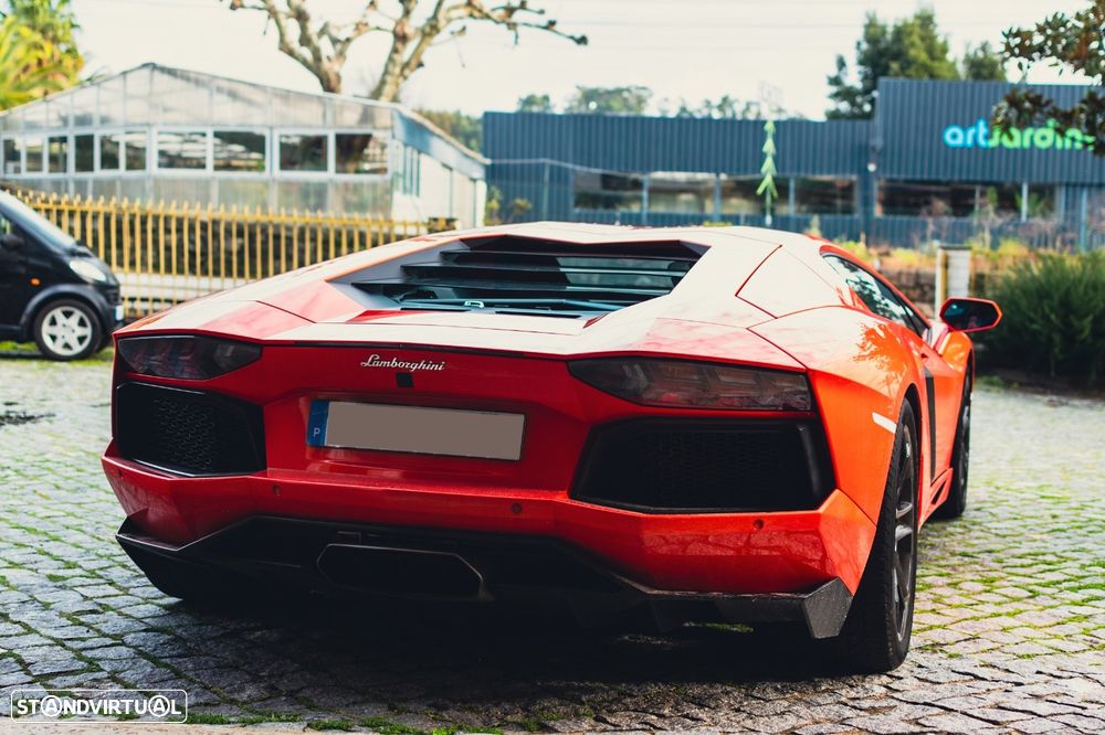 Lamborghini Aventador 6.5 V12 LP700-4 - 15