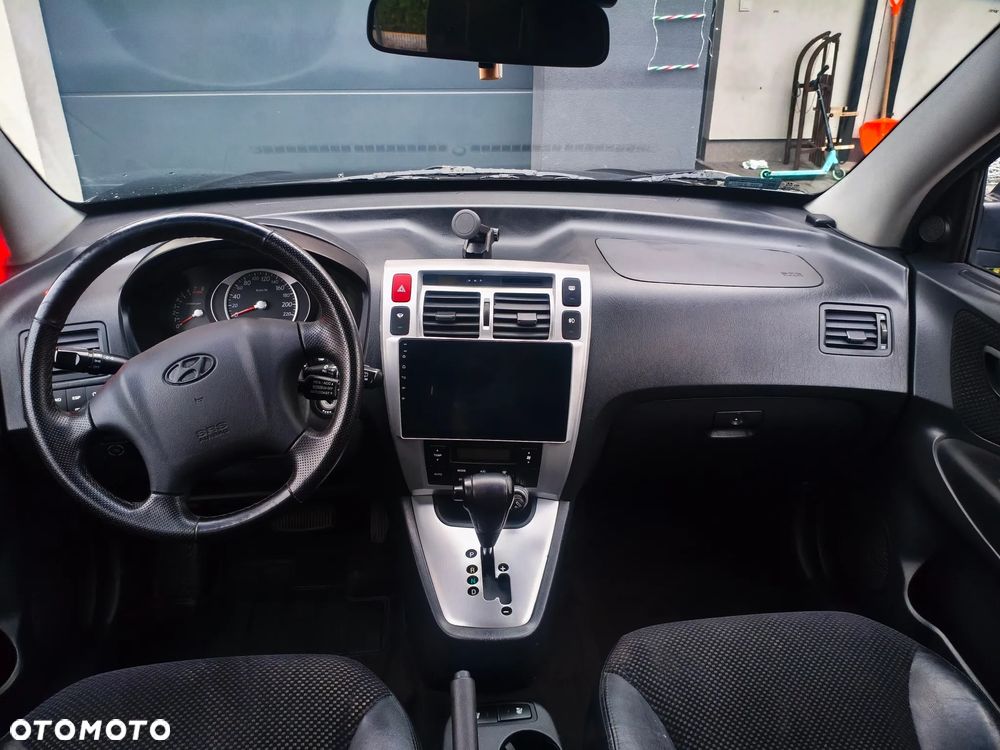 Hyundai Tucson 2.7 GLS - 12