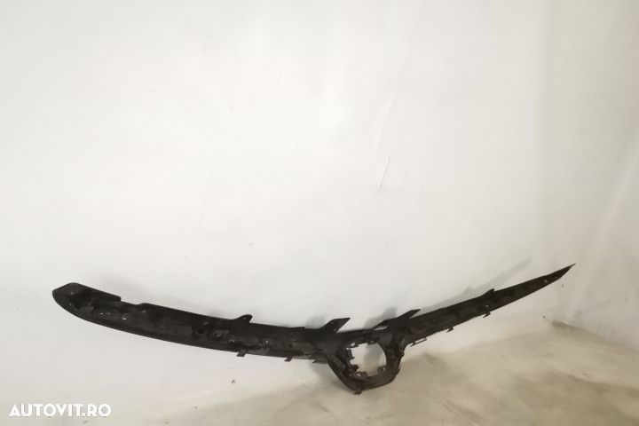 Ornament Grila Centrala Original In Stare Buna Toyota  Corolla  E210 [ - 5