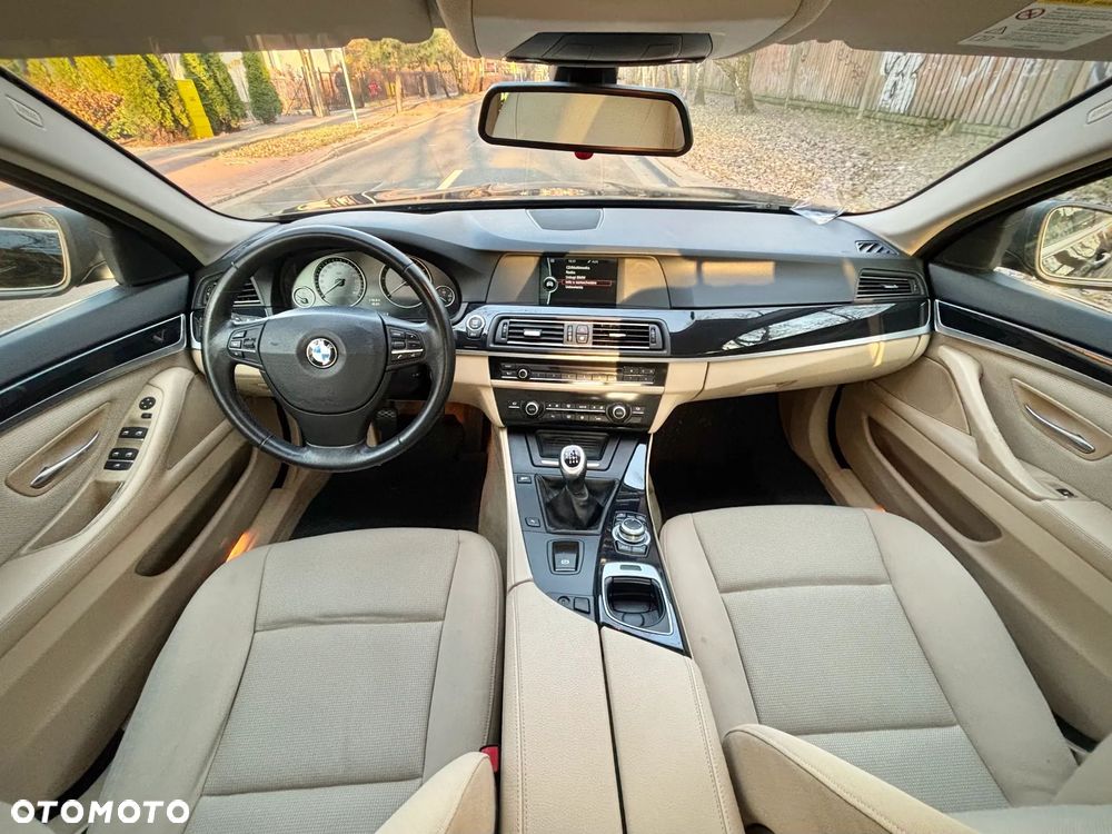 BMW Seria 5 - 10