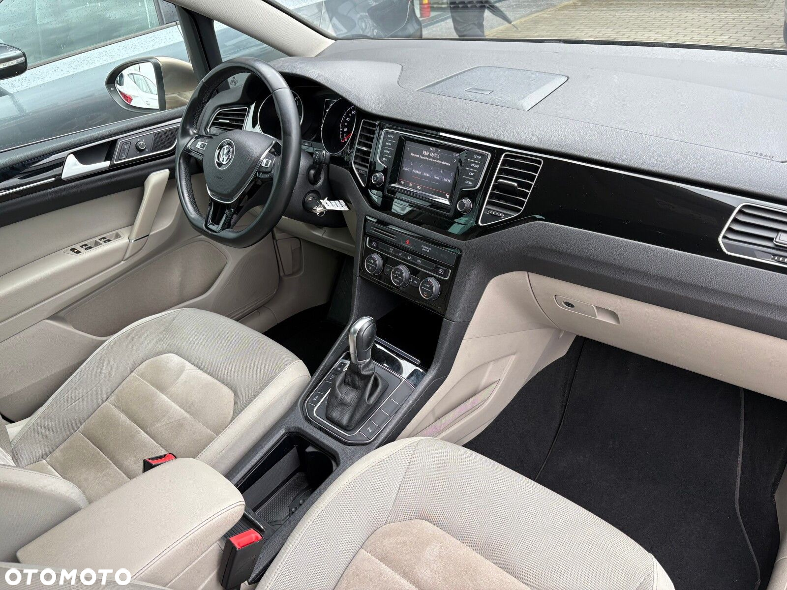 Volkswagen Golf Sportsvan VII SV 1.4 TSI BMT Highline DSG - 16