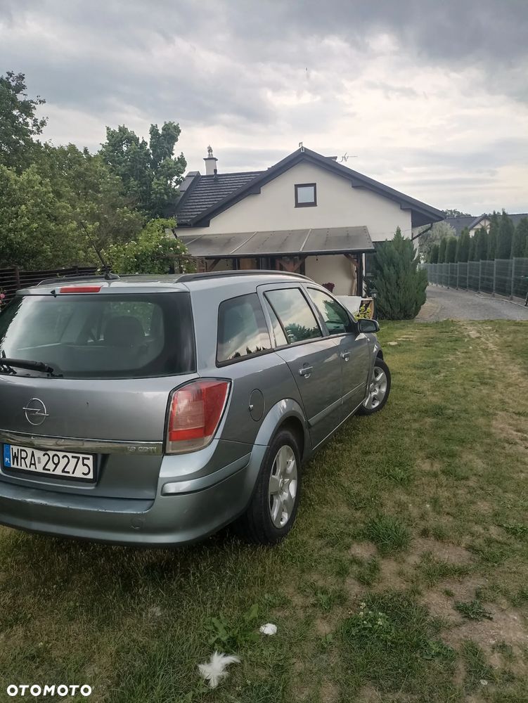 Opel Astra 1.9 CDTI - 5