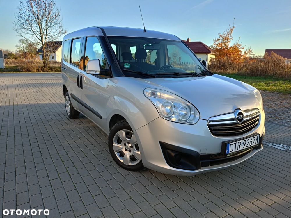Opel Combo - 1