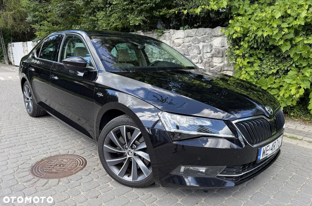 Skoda Superb 2.0 TSI 4x4 L&K DSG - 6