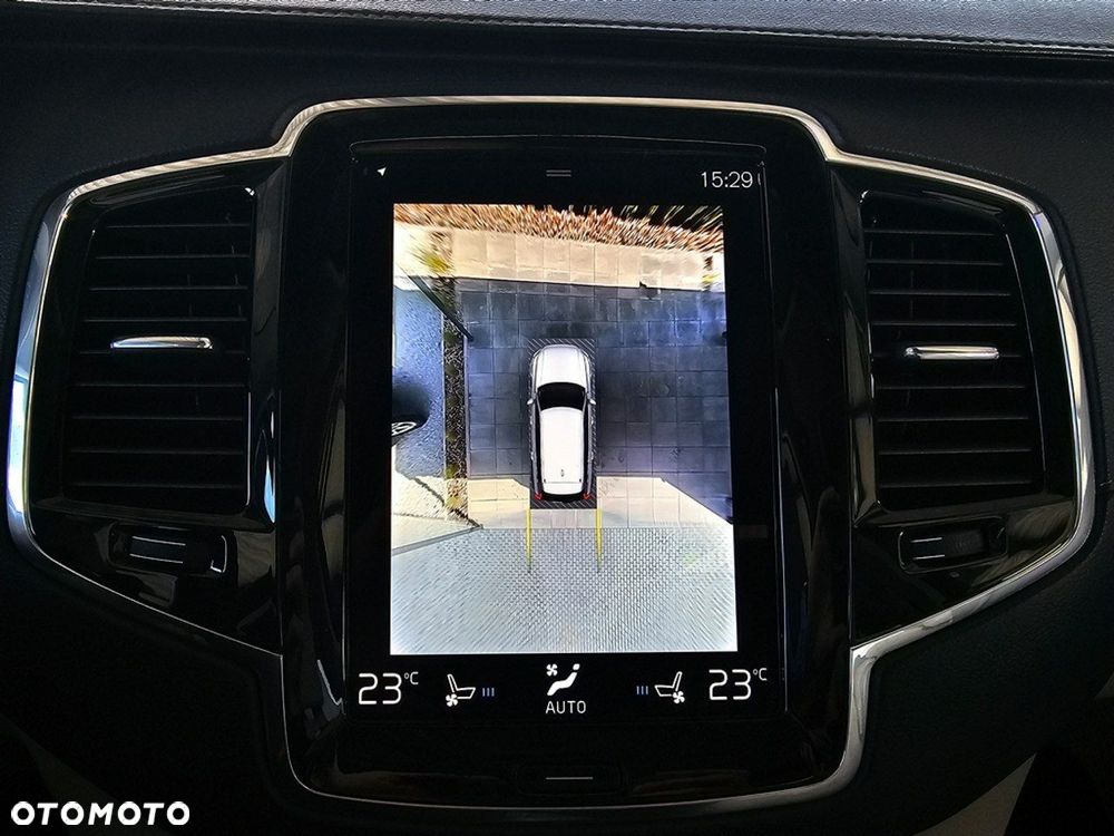 Volvo XC 90 - 33