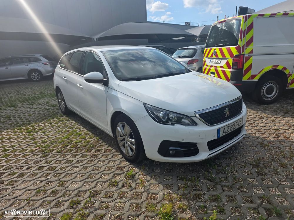 Peugeot 308 SW 1.5 BlueHDi Allure Pack - 2
