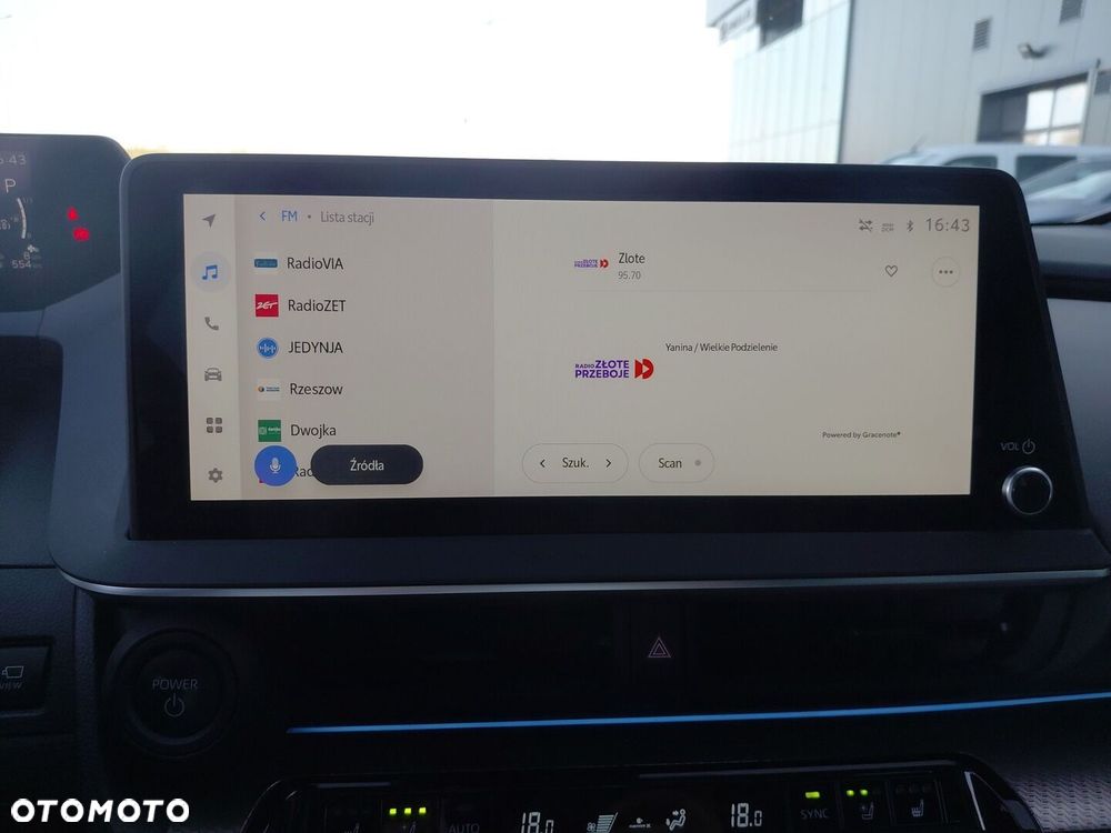 Toyota Prius - 18