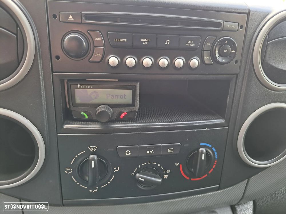 Peugeot Partner 3 Lugares 1.6HDI - 7