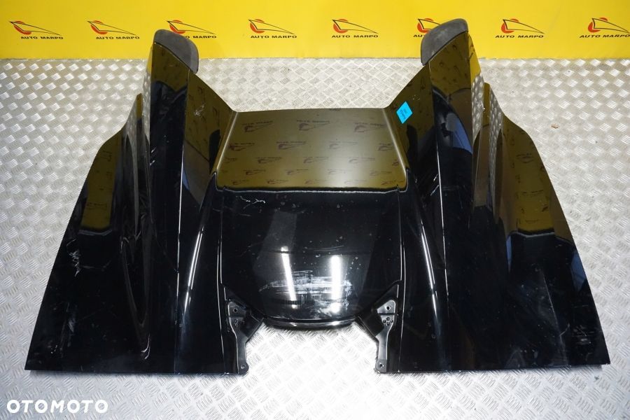 CHEVROLET CORVETTE C8 CABRIO 2020 - Maska Tył Pokrywa Klapa USA - 9