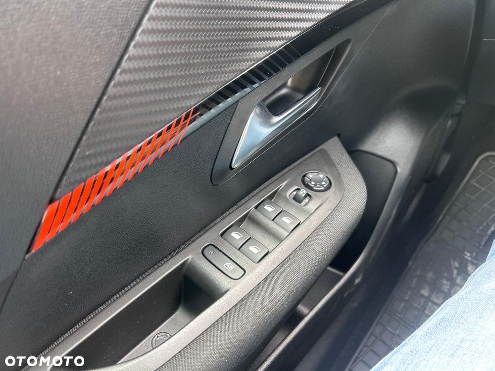 Peugeot 208 1.2 PureTech Active Pack S&S - 8