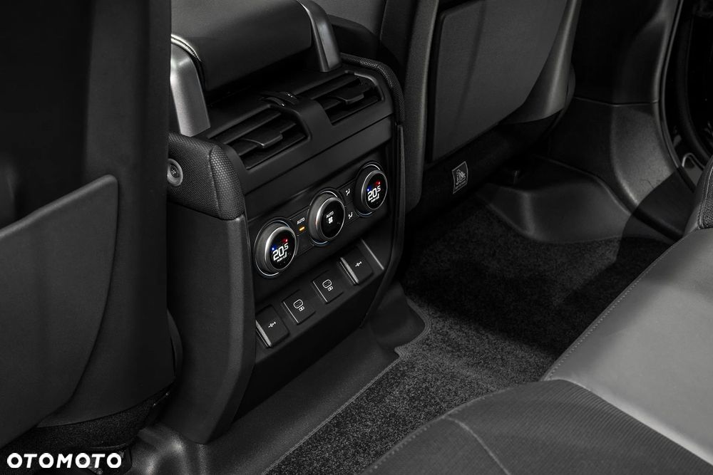 Land Rover Defender 5.0 P525 V8 - 15