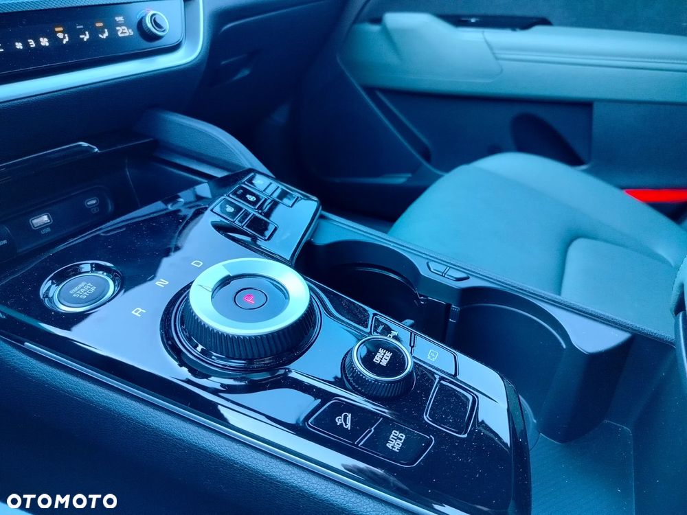 Kia Sportage 1.6 T-GDI HEV Anniversary 2WD - 15