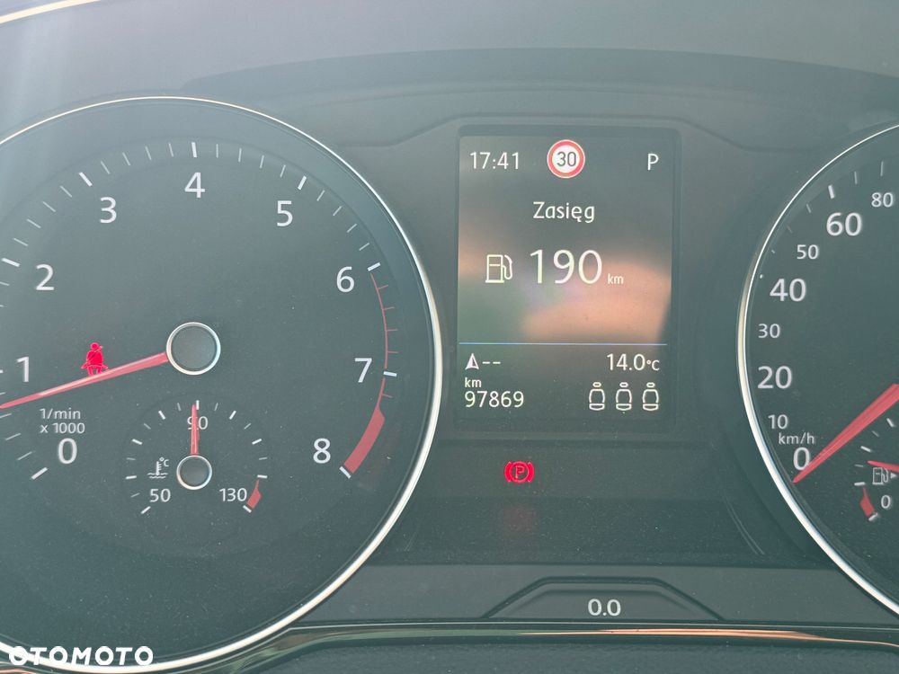 Volkswagen Passat 1.5 TSI EVO Elegance DSG - 22