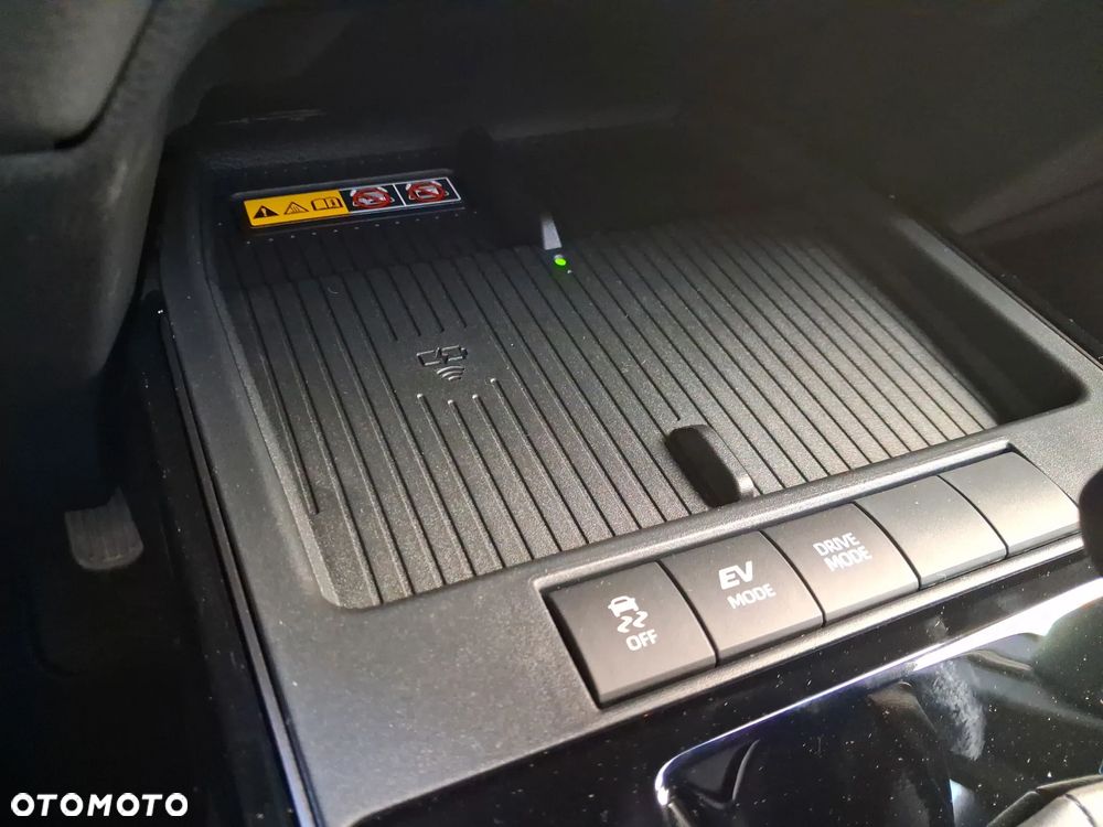 Toyota Corolla 2.0 Hybrid GR Sport - 28