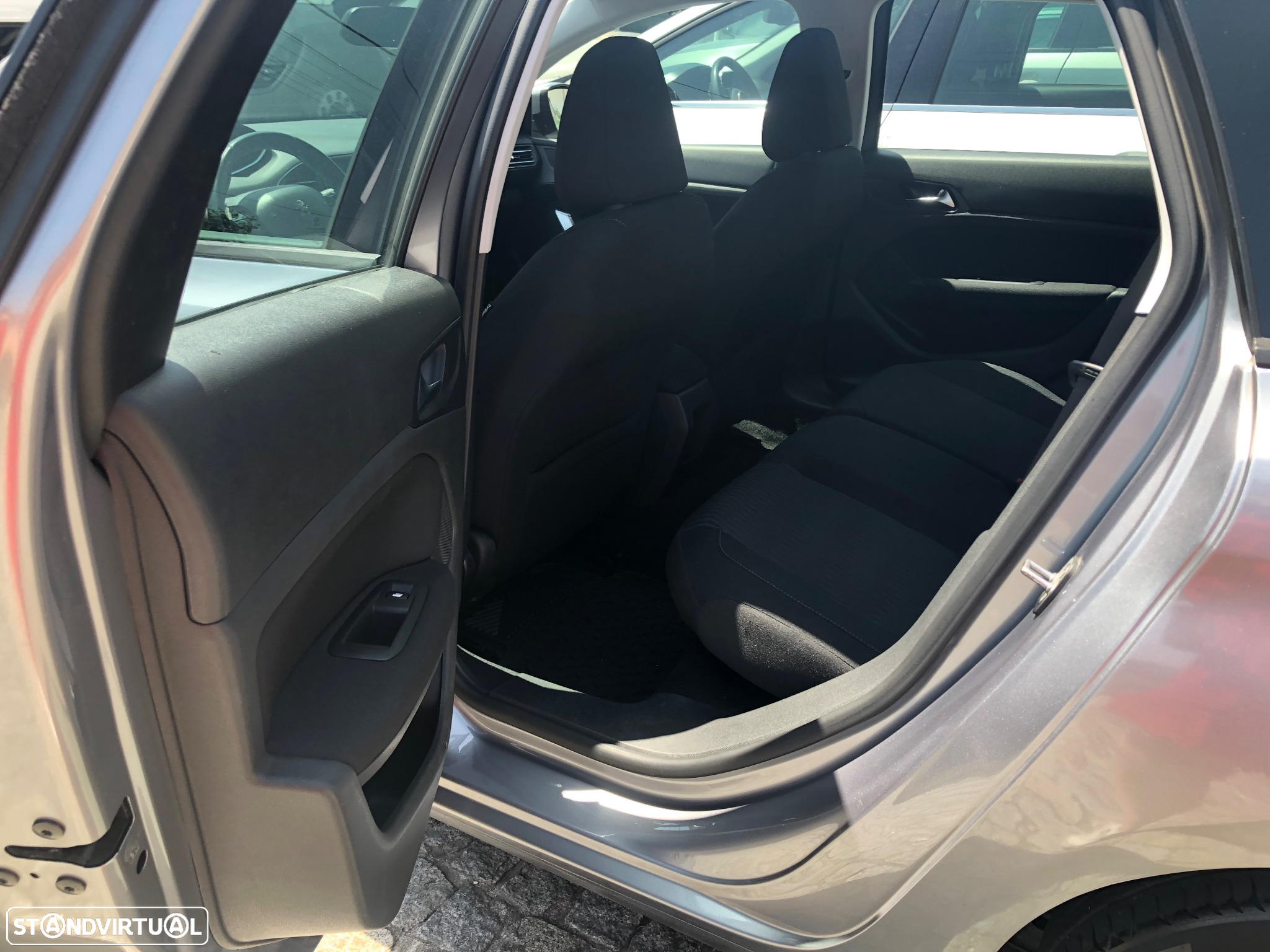 Peugeot 308 SW 1.6 e-HDi Access - 9