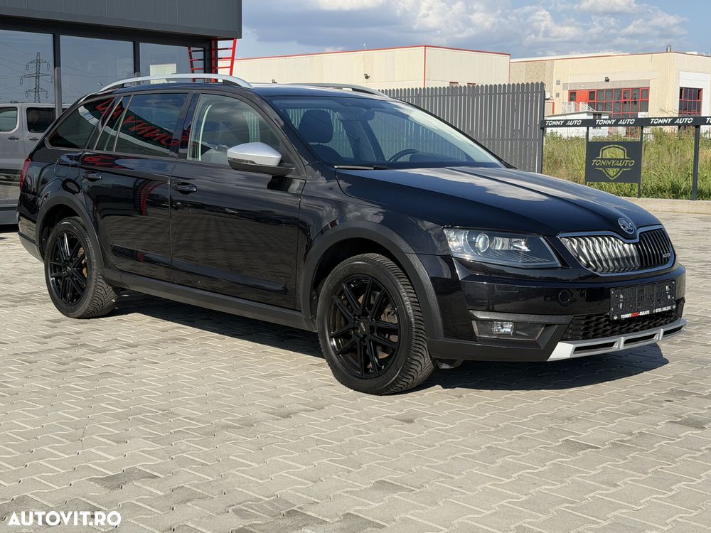 Skoda Superb 2.0 TDI 4X4 DSG Scout - 9