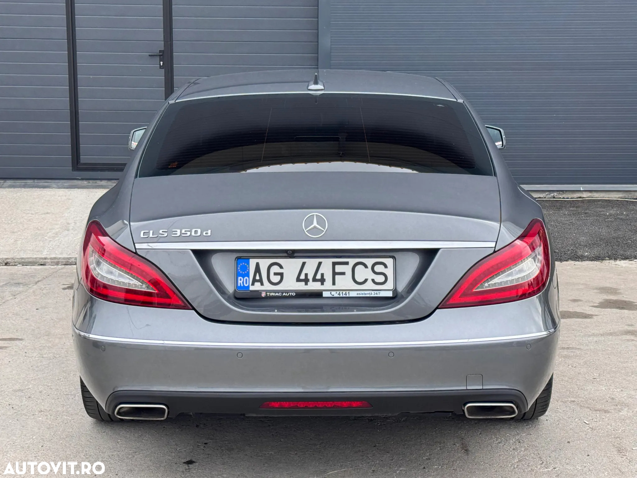 Mercedes-Benz CLS - 9