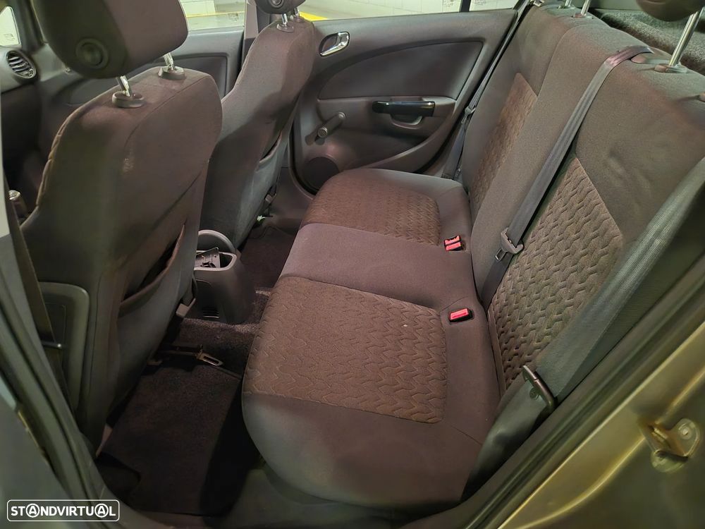 Opel Corsa 1.2 Connect - 27