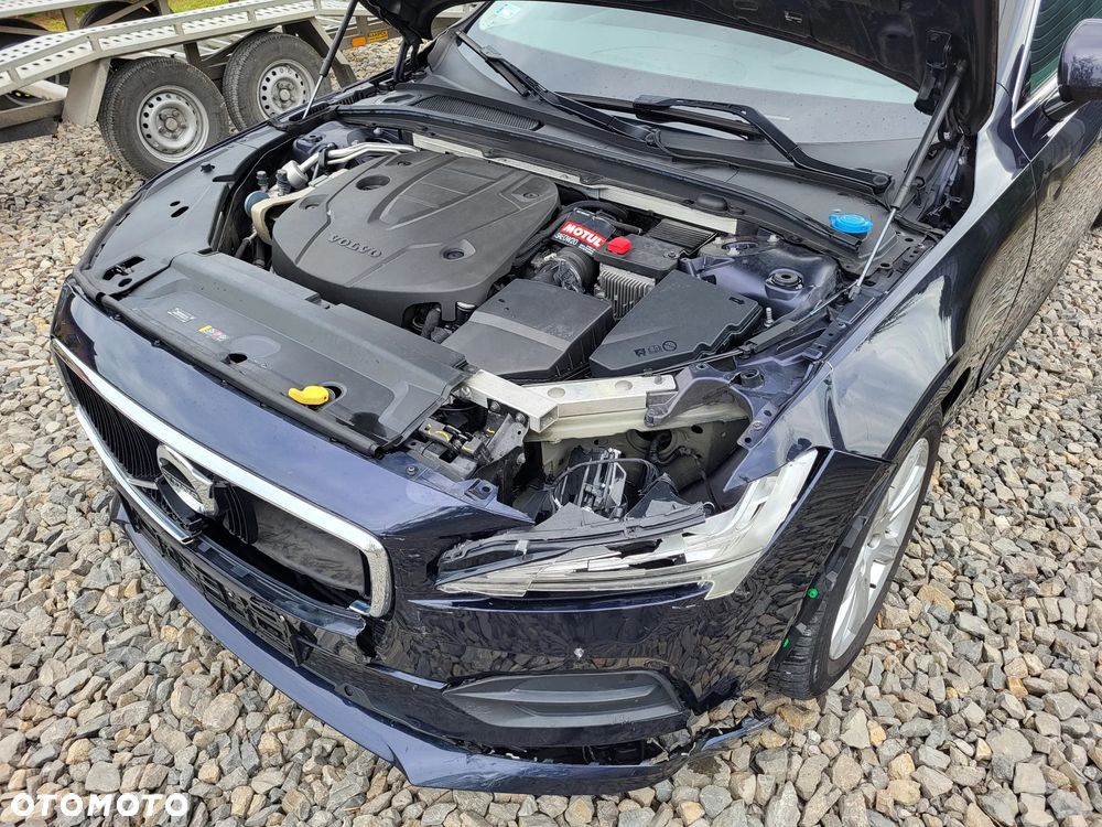 Volvo S90 - 15