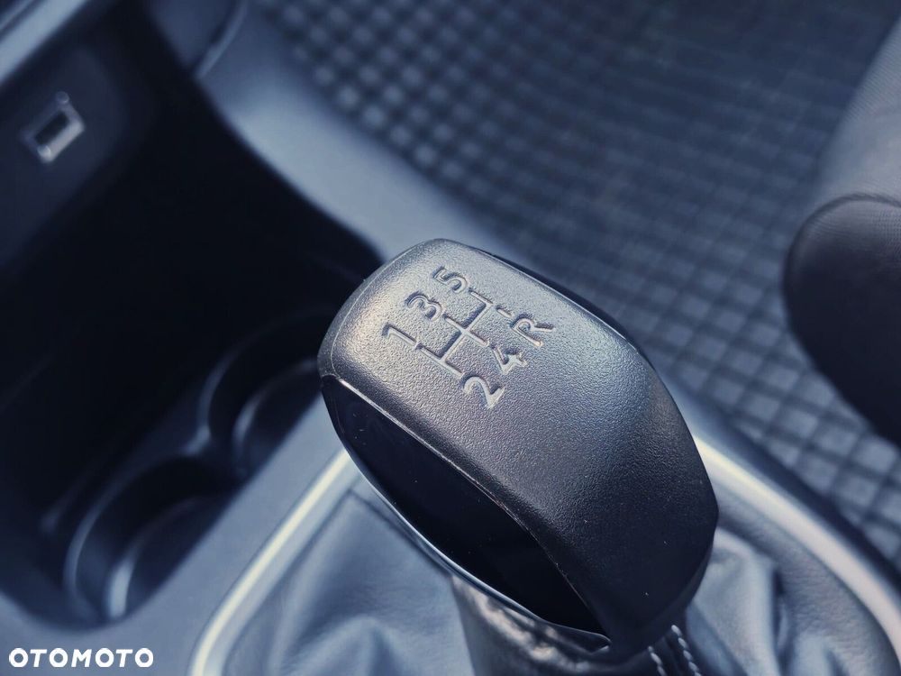 Citroën C3 1.2 PureTech Max - 22