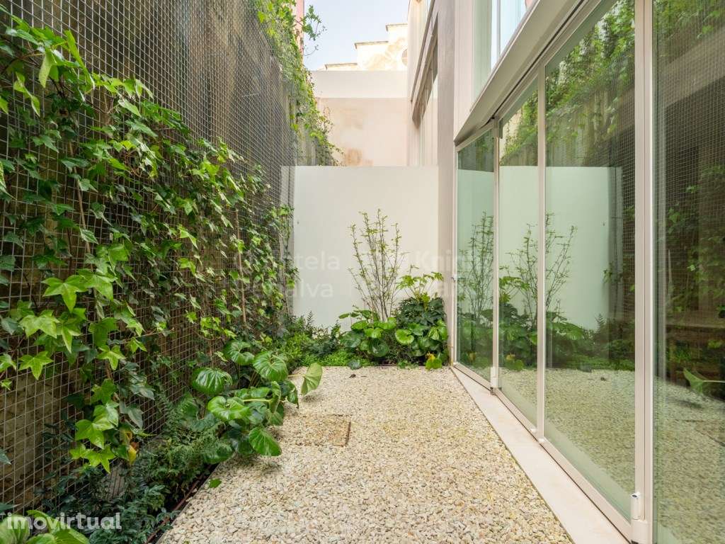 Moradia T3+1 contemporânea, pátio privado, Marvila, Lisboa - Grande imagem: 3/30