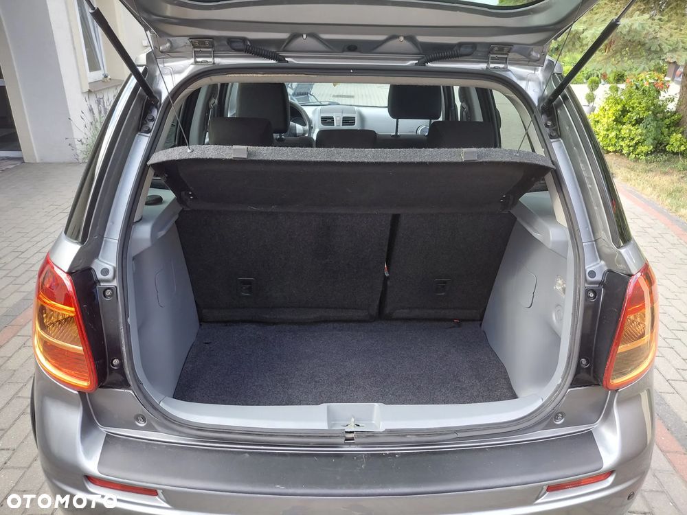Suzuki SX4 1.6 VVT 4x4 Club - 16