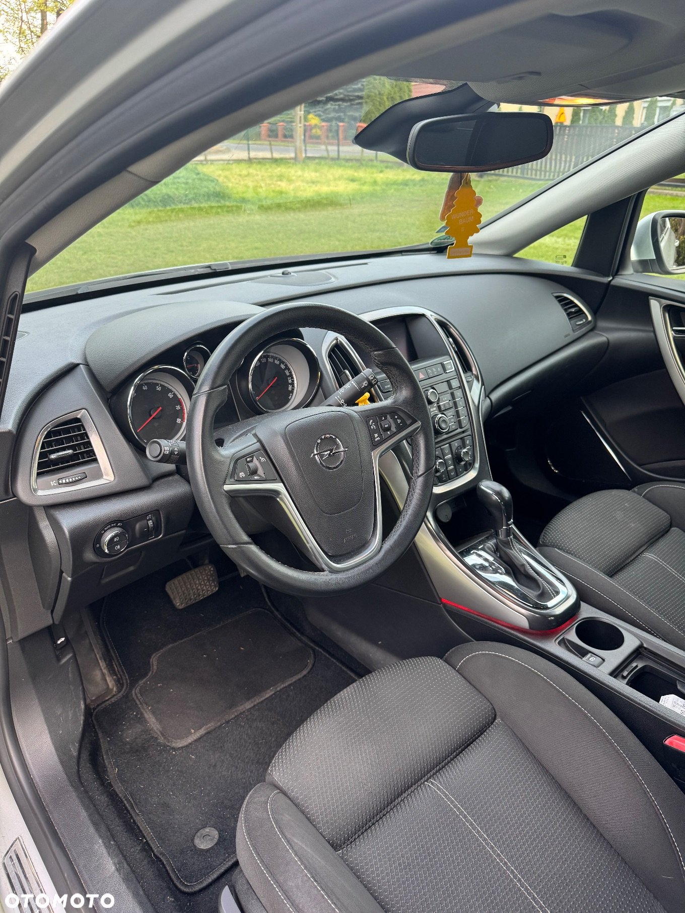 Opel Astra 1.6 Turbo Automatik Cosmo - 5