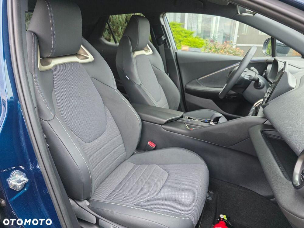 Toyota C-HR - 16