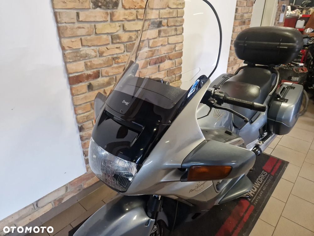 Honda ST - 24