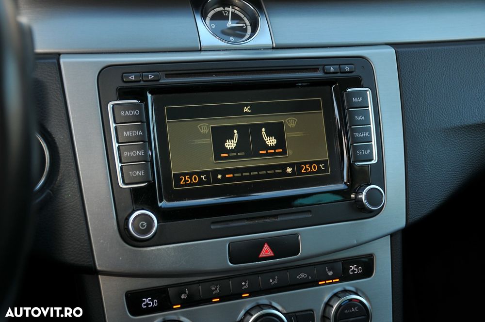 Volkswagen Passat CC 2.0 TDI BlueMotion Technology DSG - 11