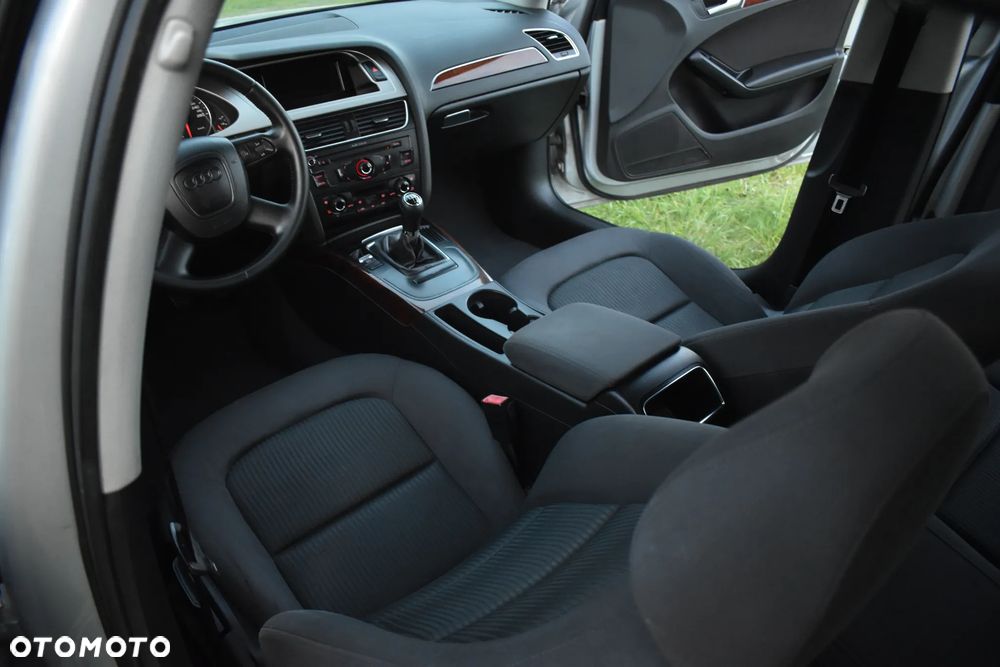 Audi A4 Limousine 2.0 TDI - 7