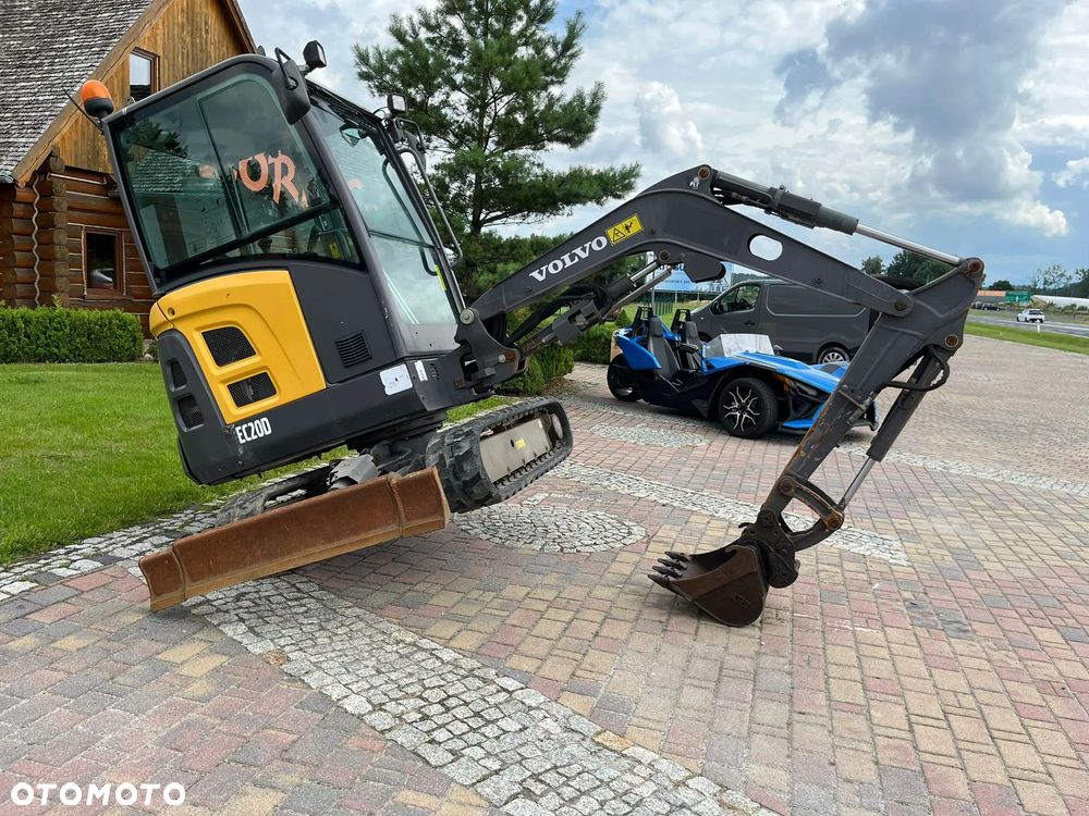 Volvo EC20D - 14