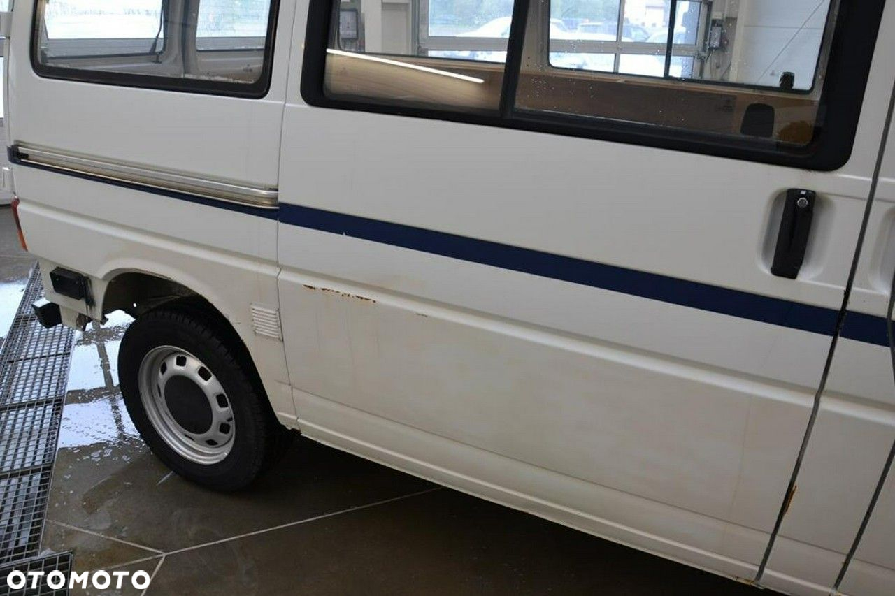 Volkswagen Transporter - 21