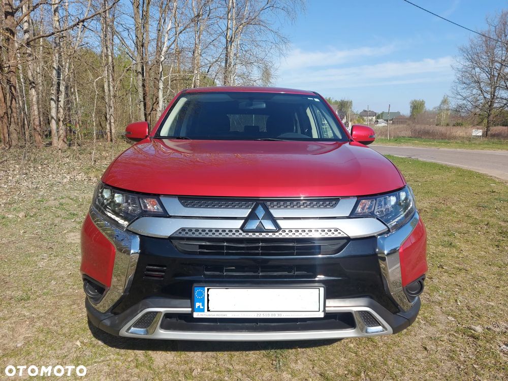 Mitsubishi Outlander - 5