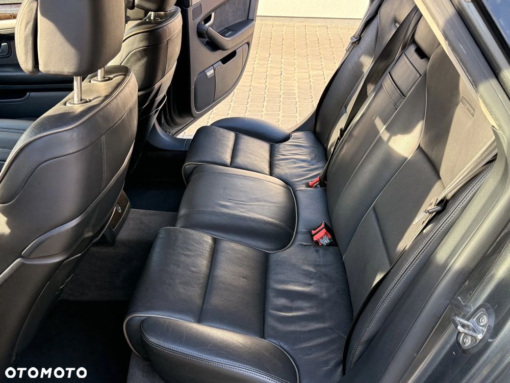 Audi A8 4.2 TDI Quattro - 31