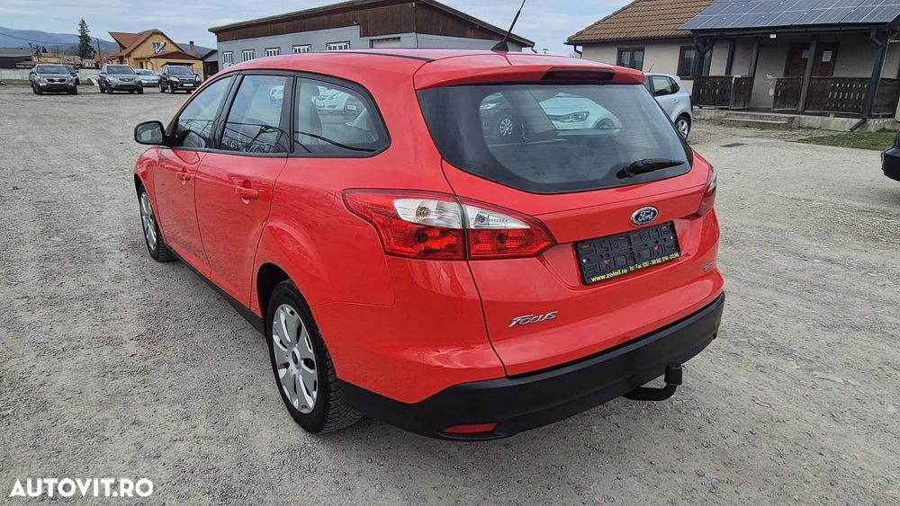 Ford Focus - 4