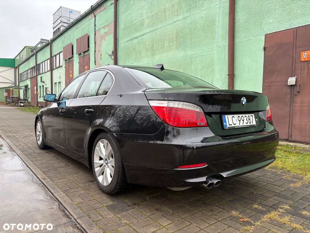 BMW Seria 5 525d - 5