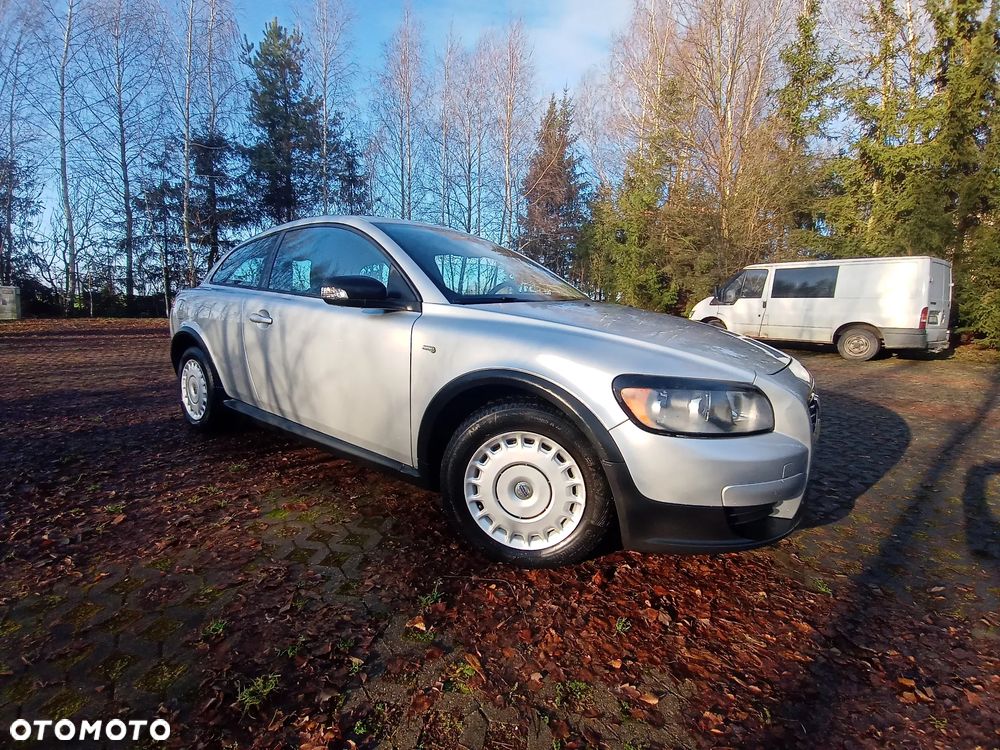 Volvo C30 1.6D - 18