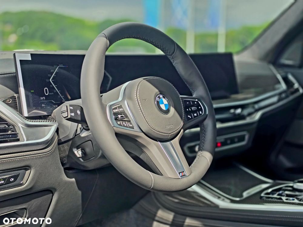 BMW X7 xDrive40d mHEV Individual Edition sport - 24