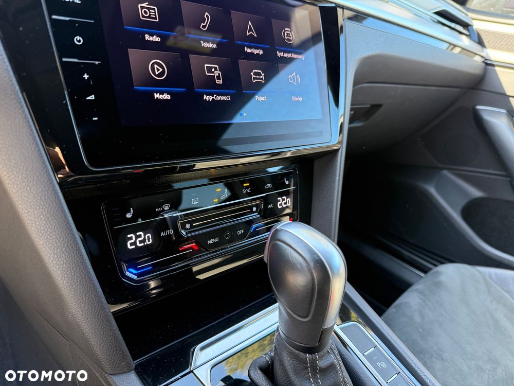 Volkswagen Arteon 2.0 TSI DSG R-Line - 24