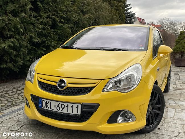 Opel Corsa 1.6 Turbo OPC