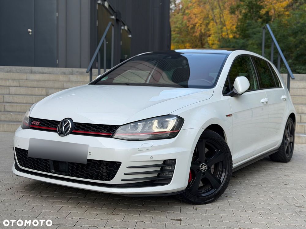 Volkswagen Golf GTI Performance BlueMotion Technology DSG - 9